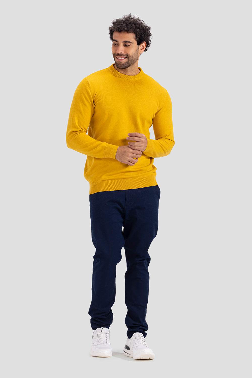 crew neck pullover