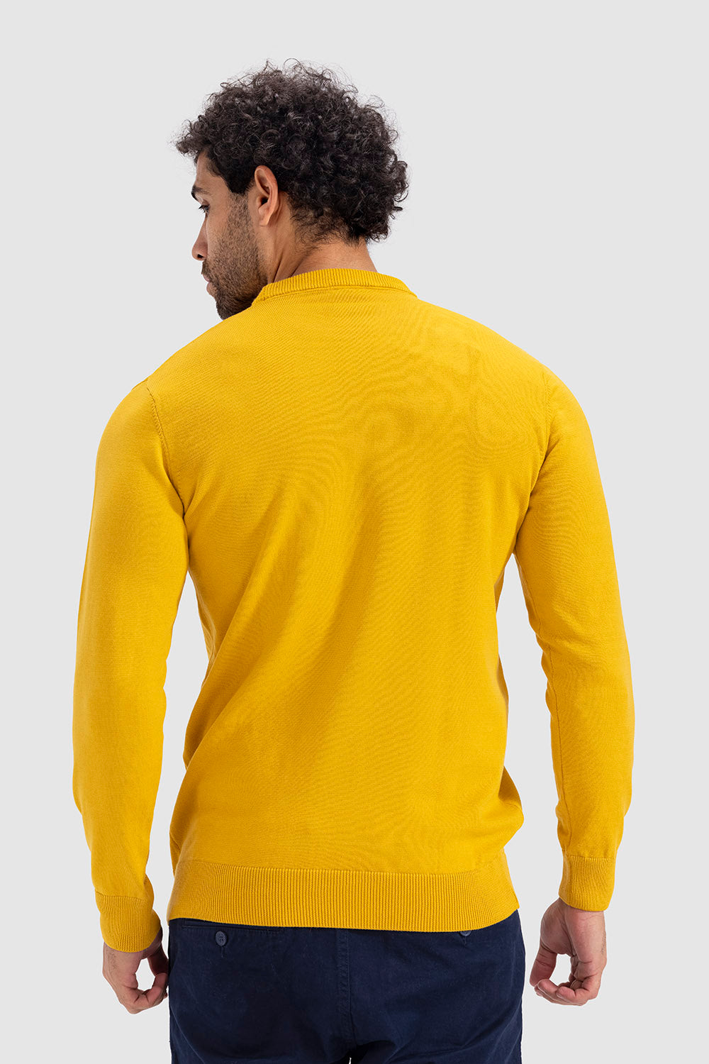 crew neck pullover
