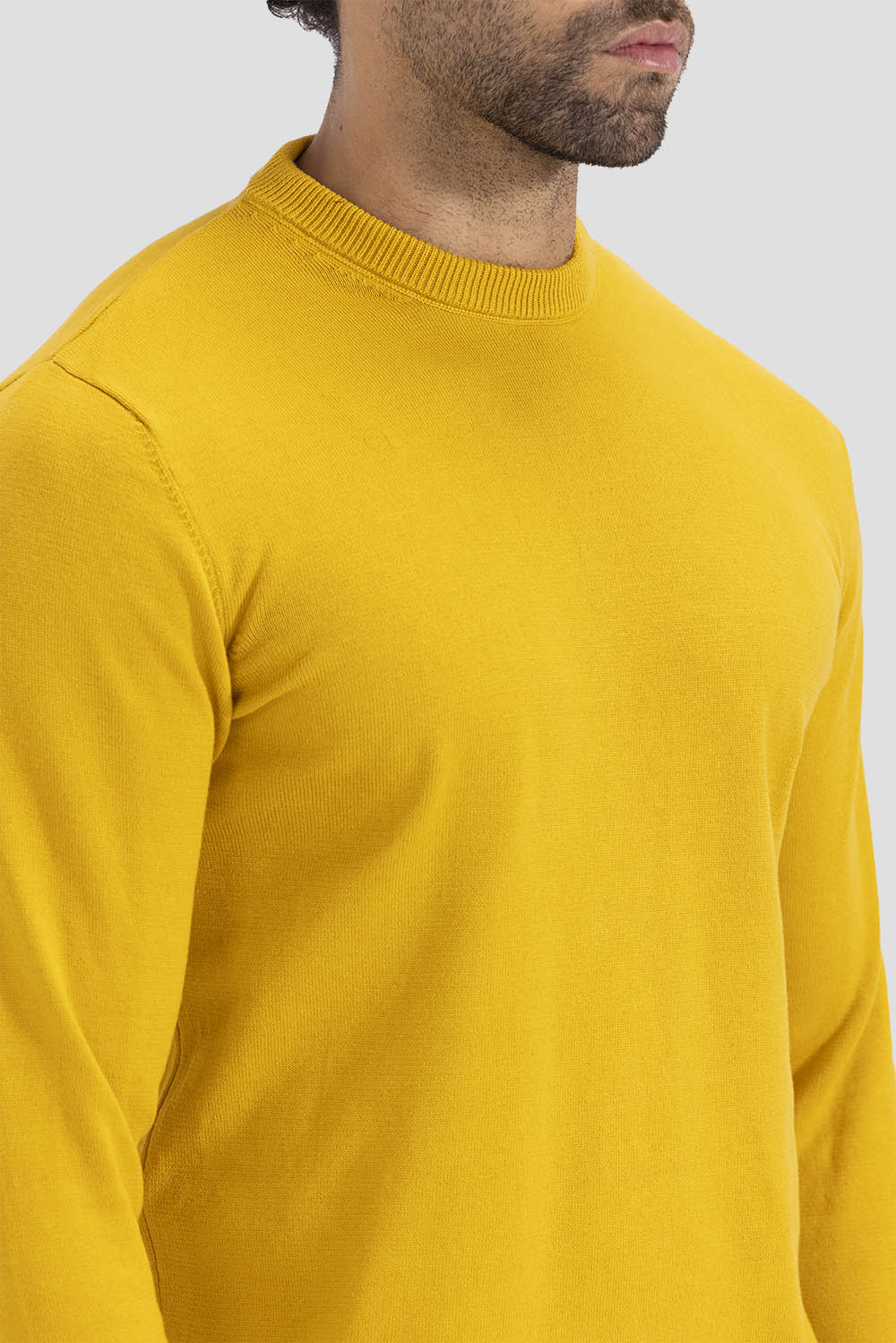 crew neck pullover