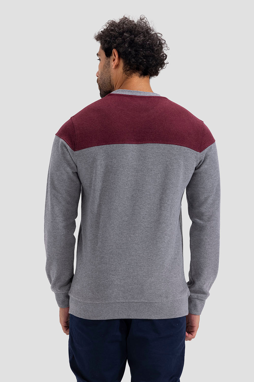 crew neck sweatshirt