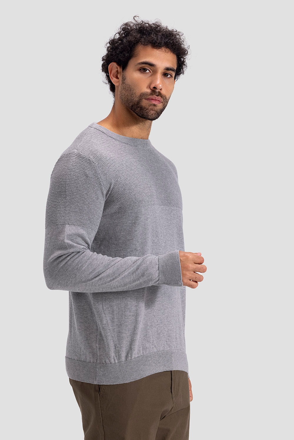 crew neck pullover