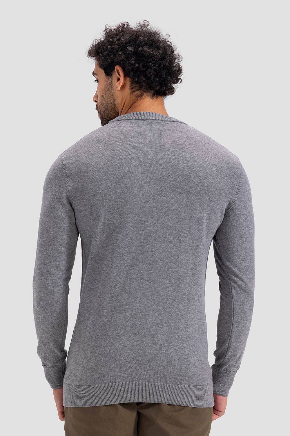 crew neck pullover