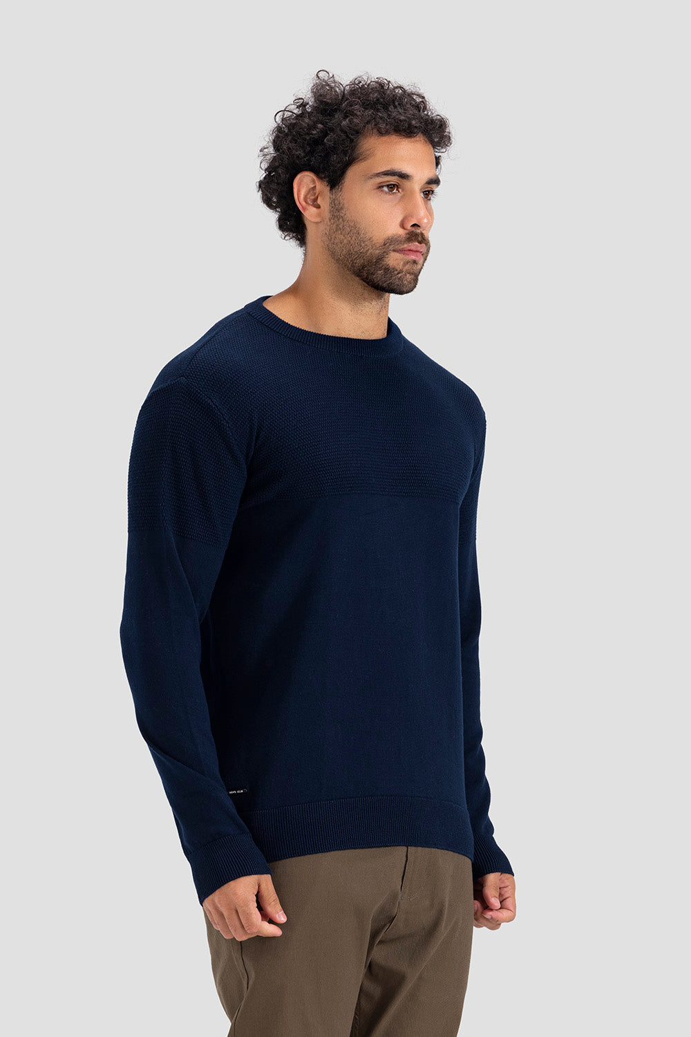 crew neck pullover