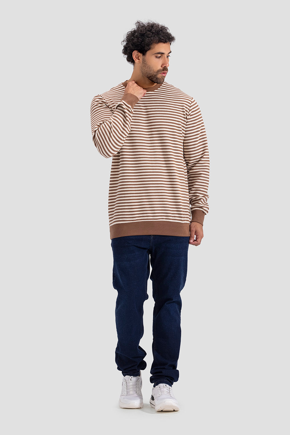 crew neck sweatshirt