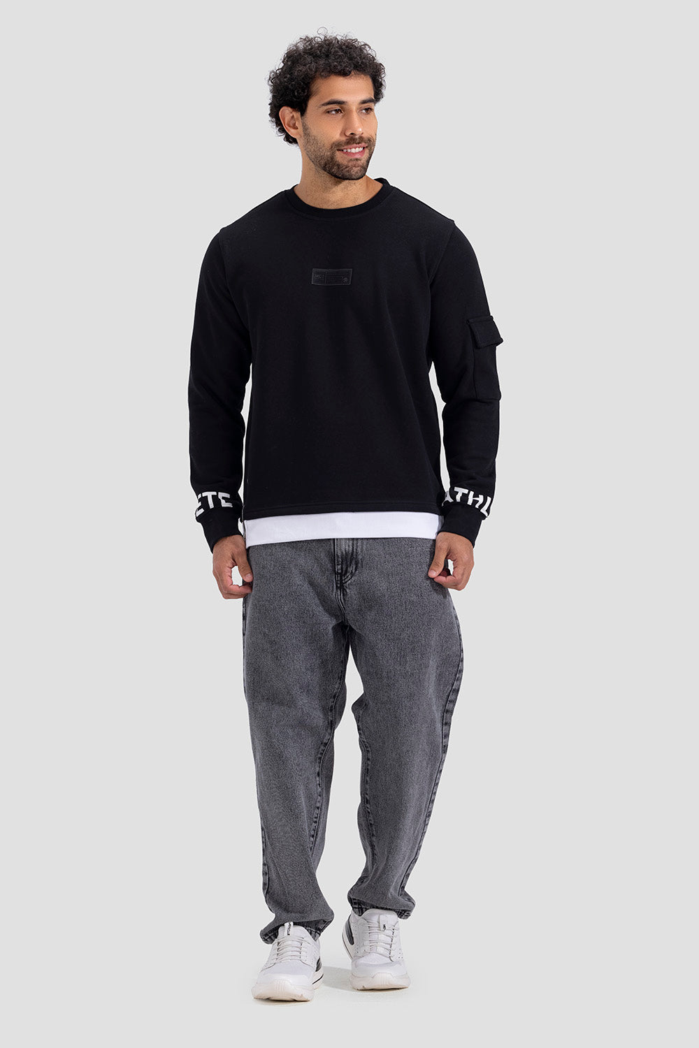 crew neck sweatshirt
