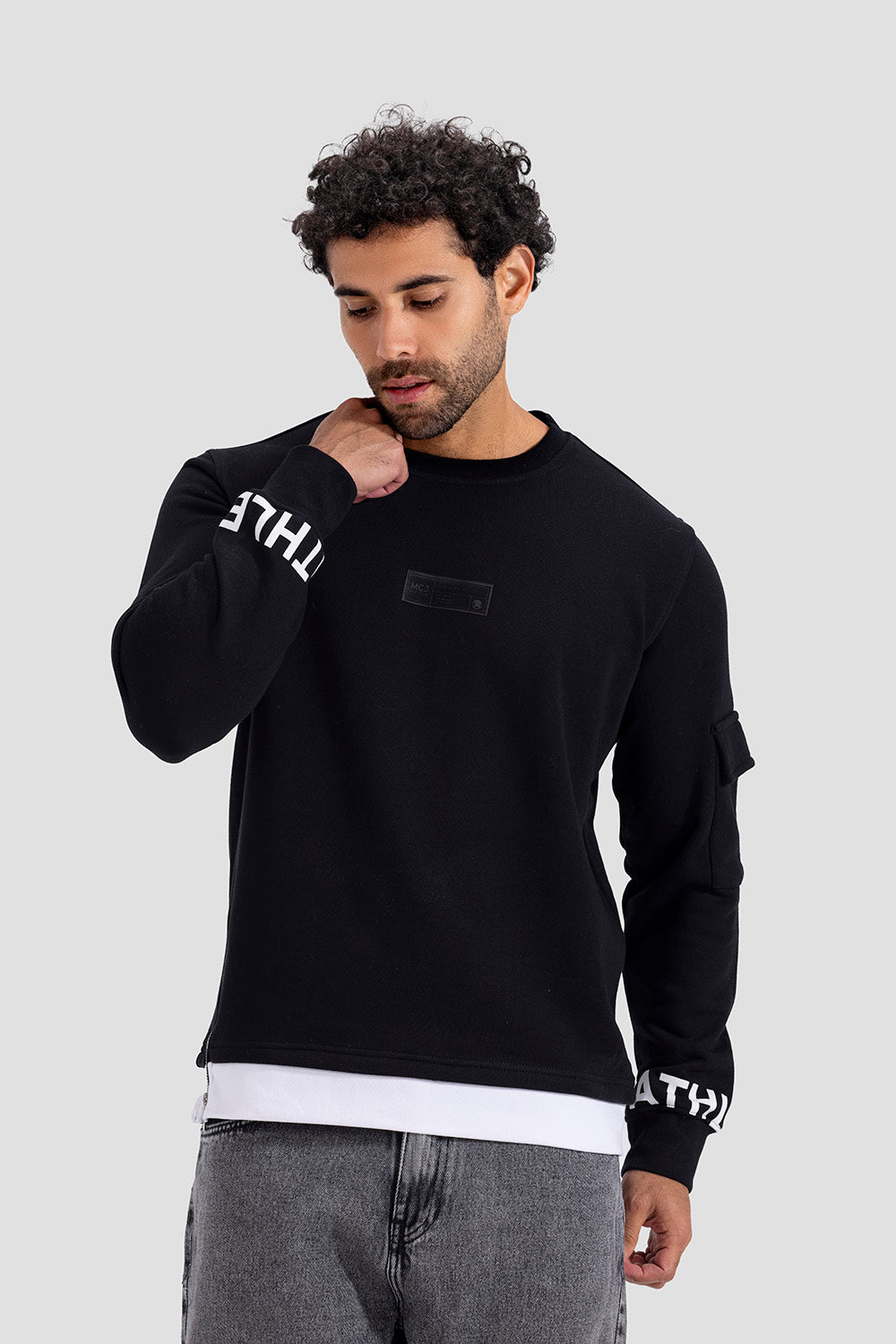 crew neck sweatshirt