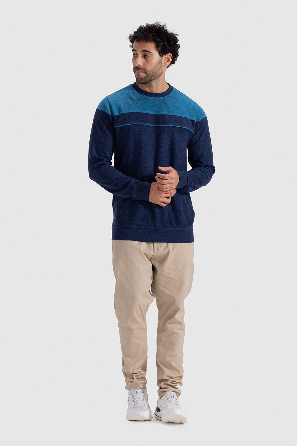 crew neck sweatshirt
