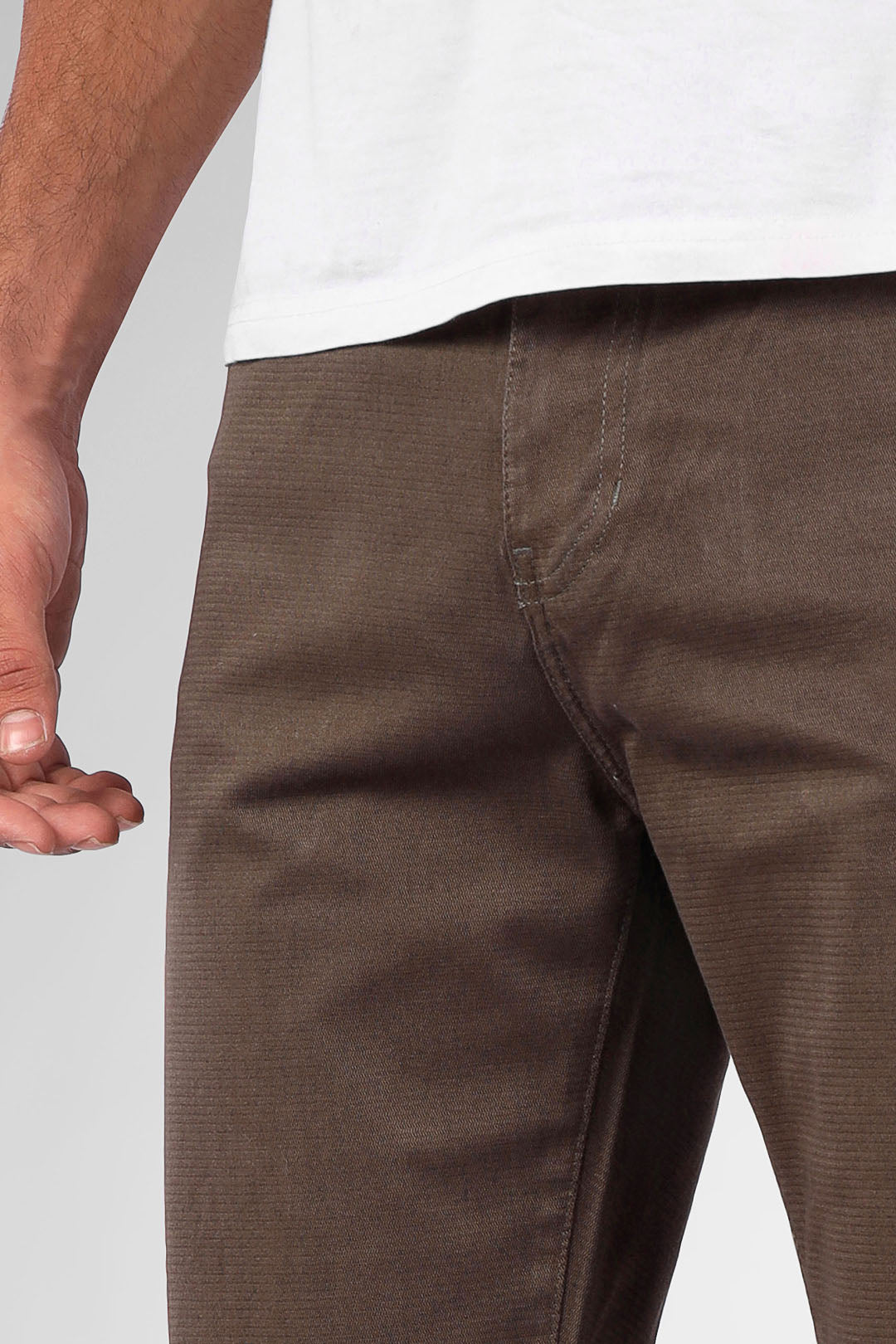 slim fit chino pant