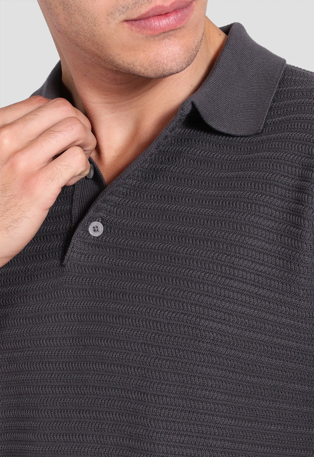 grey knitted polo
