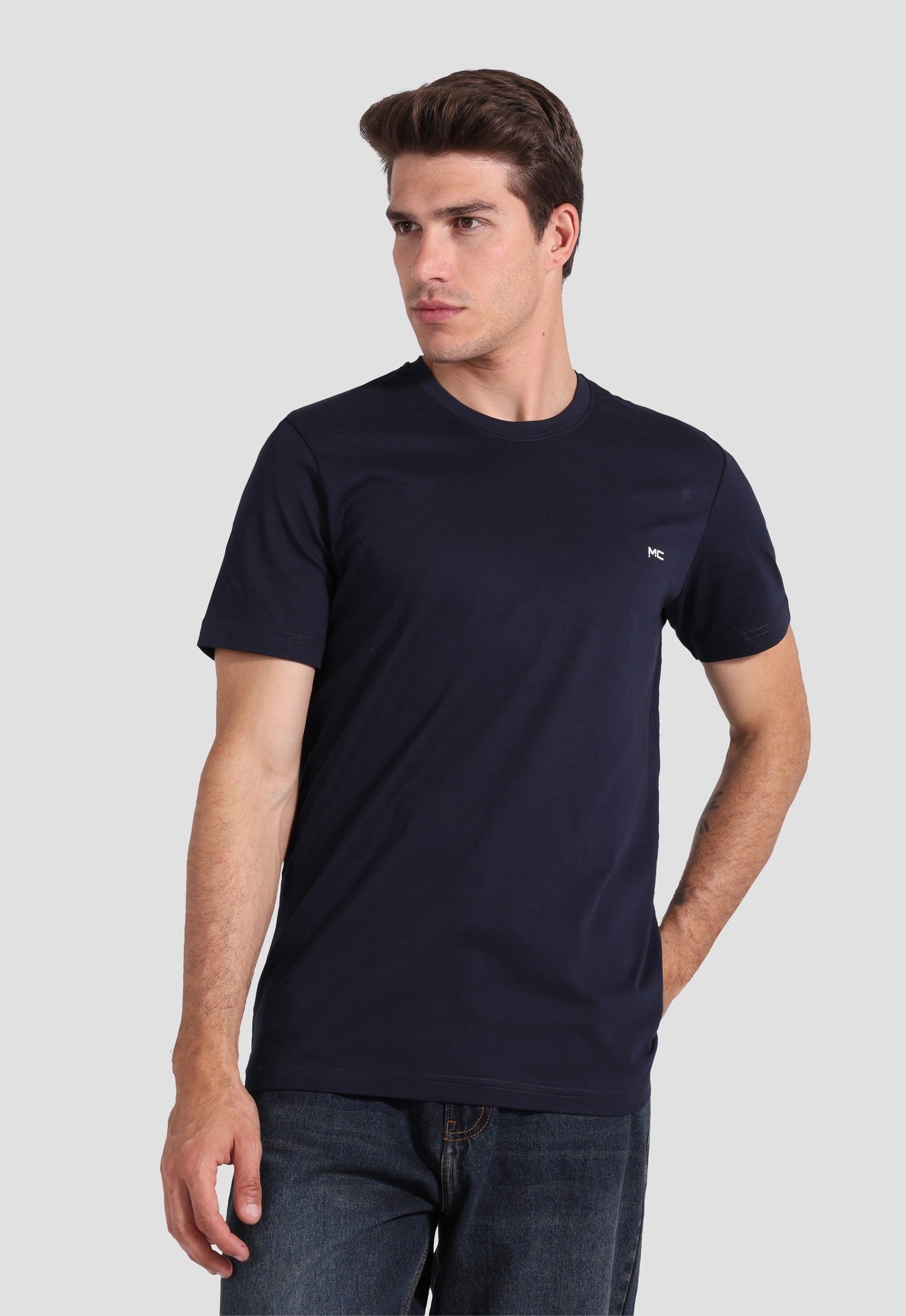 navy crew neck baisc t-shirt