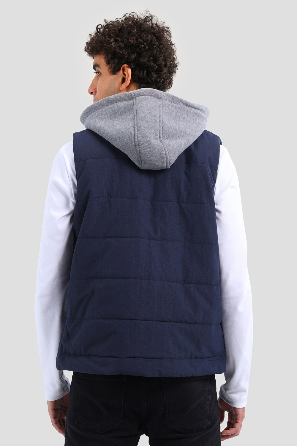 HOODED VEST