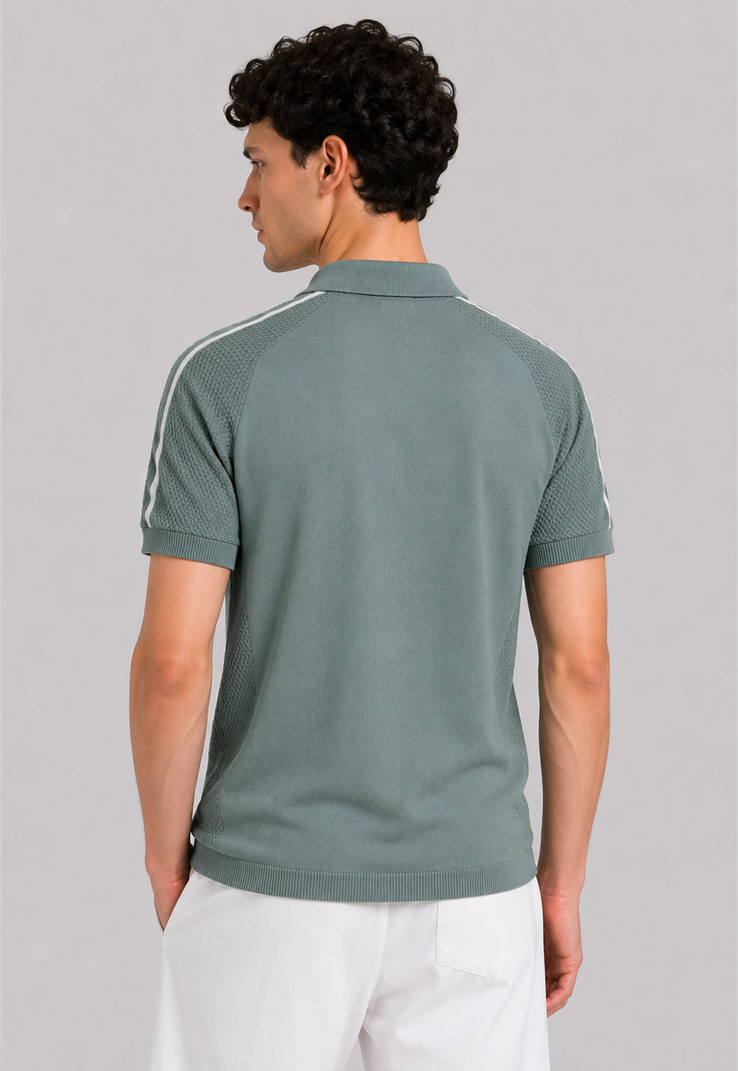 kintted polo