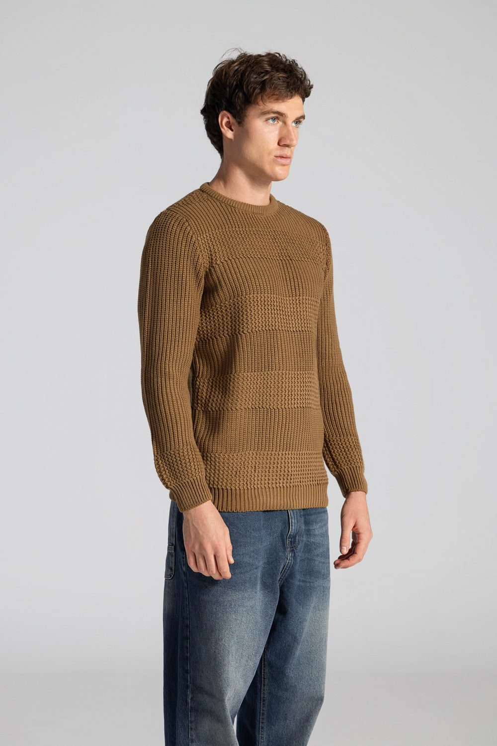 Basic crew Neck Pullover