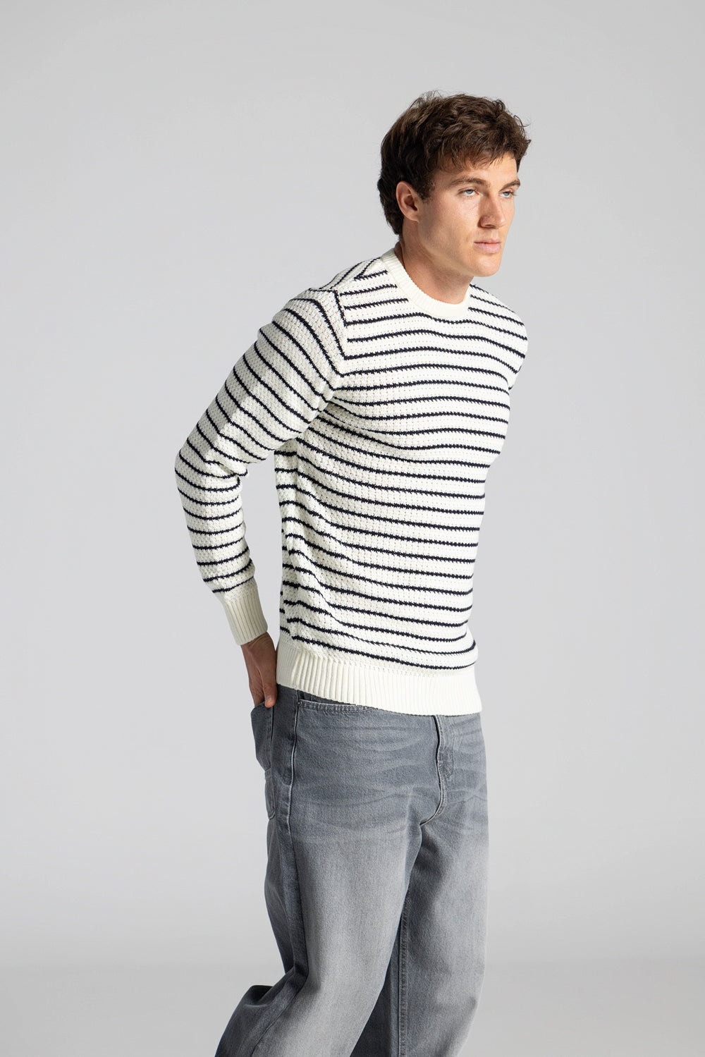 Crew Neck Pullover