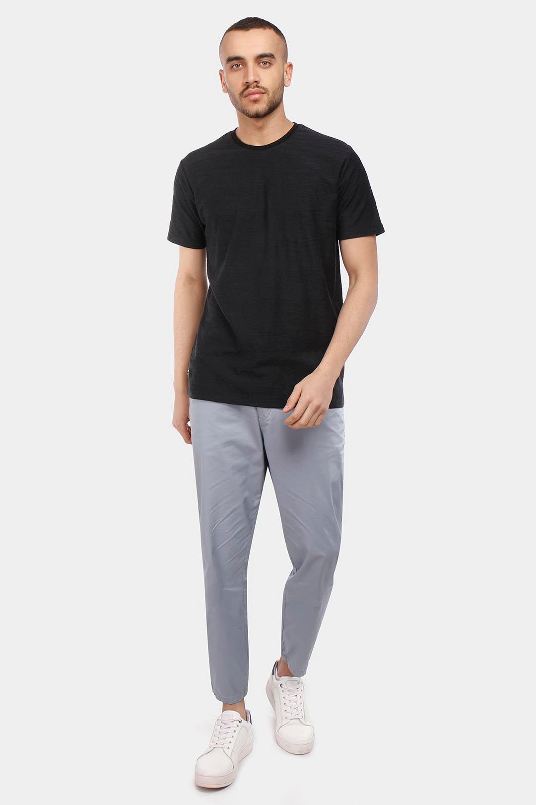 t-shirt black basic summer2024 outfit