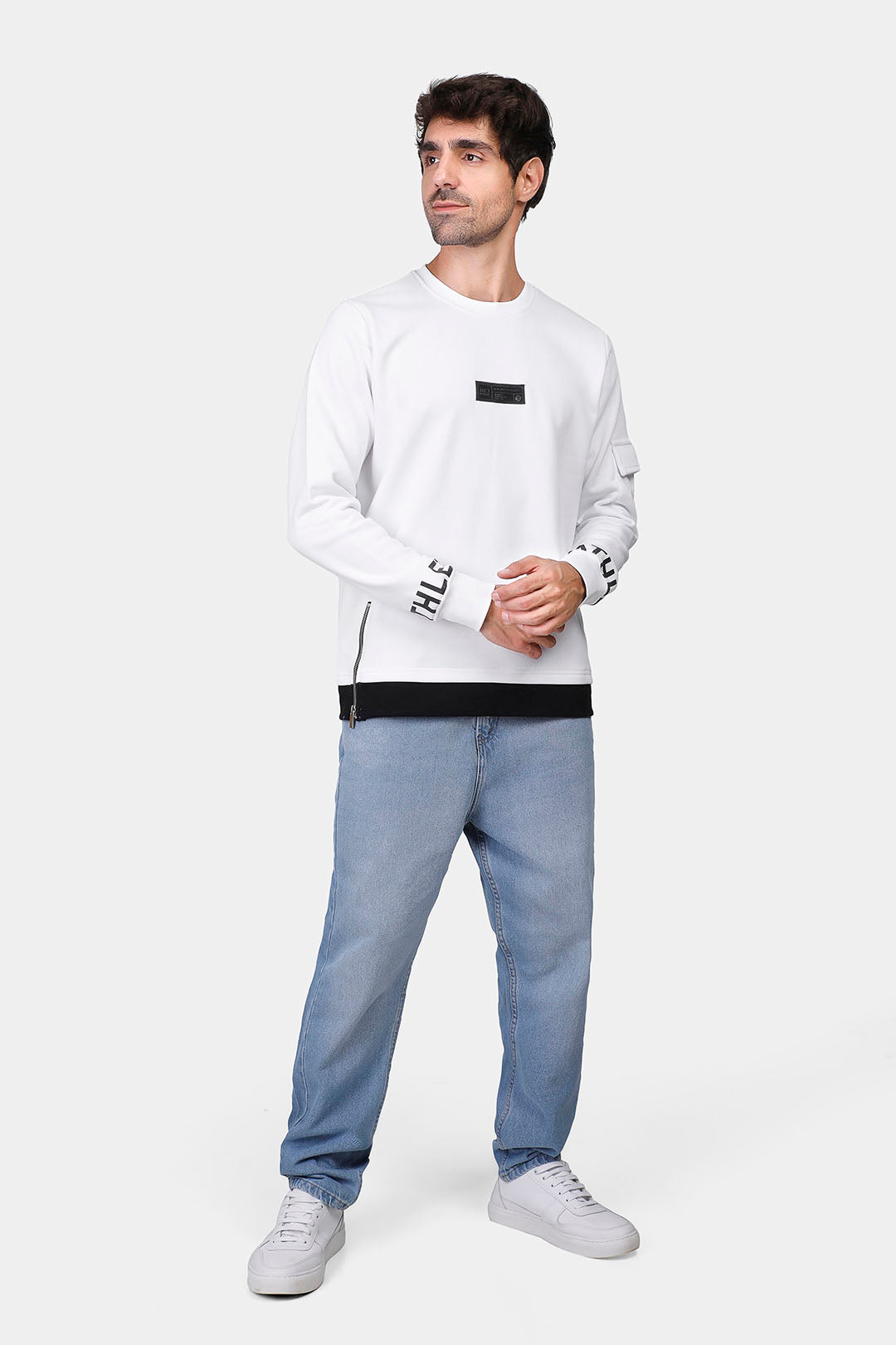 crew neck sweatshirt