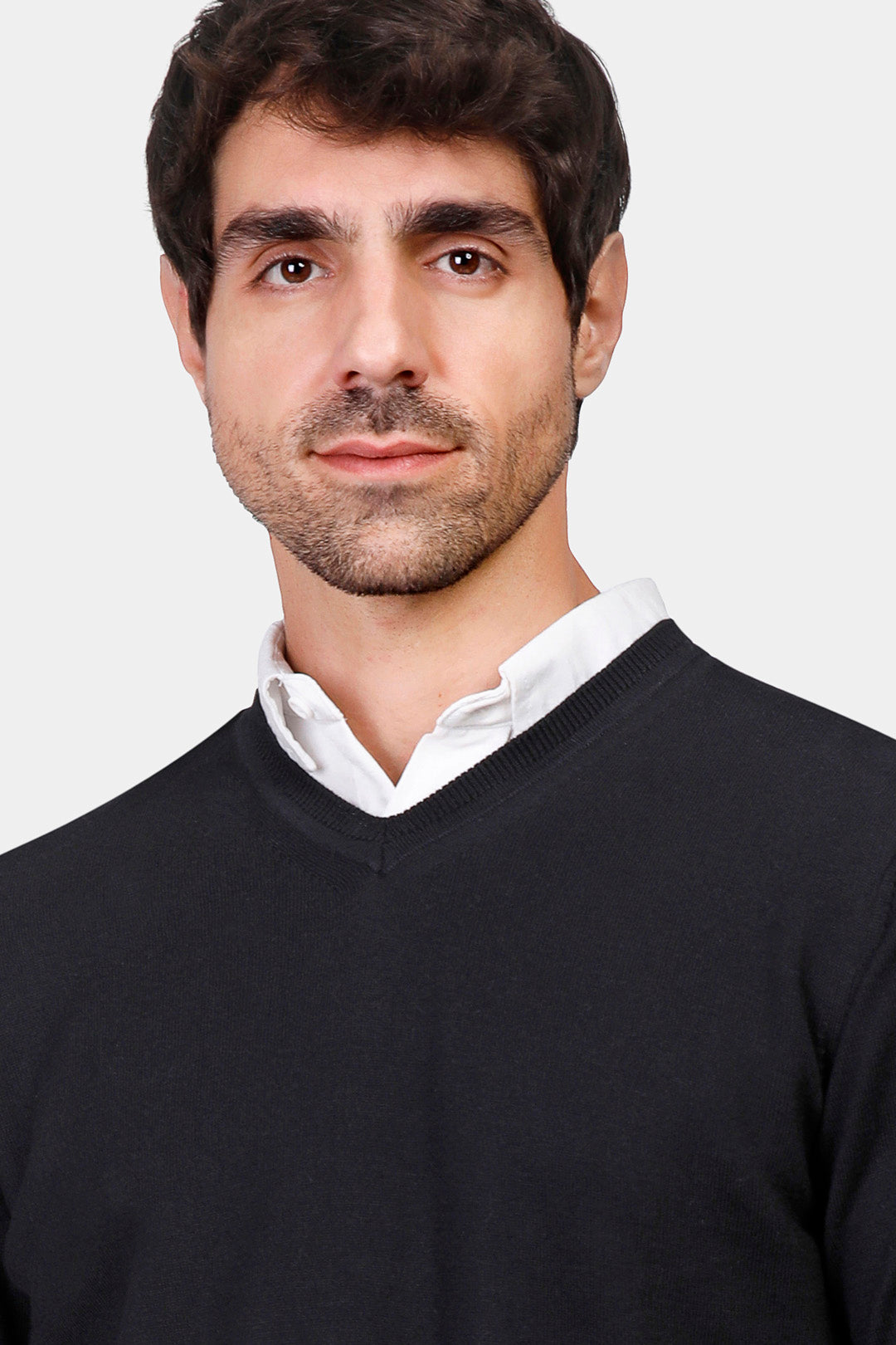 v neck slim fit pullover