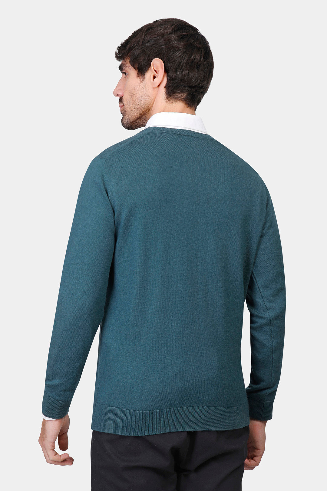 v neck slim fit pullover