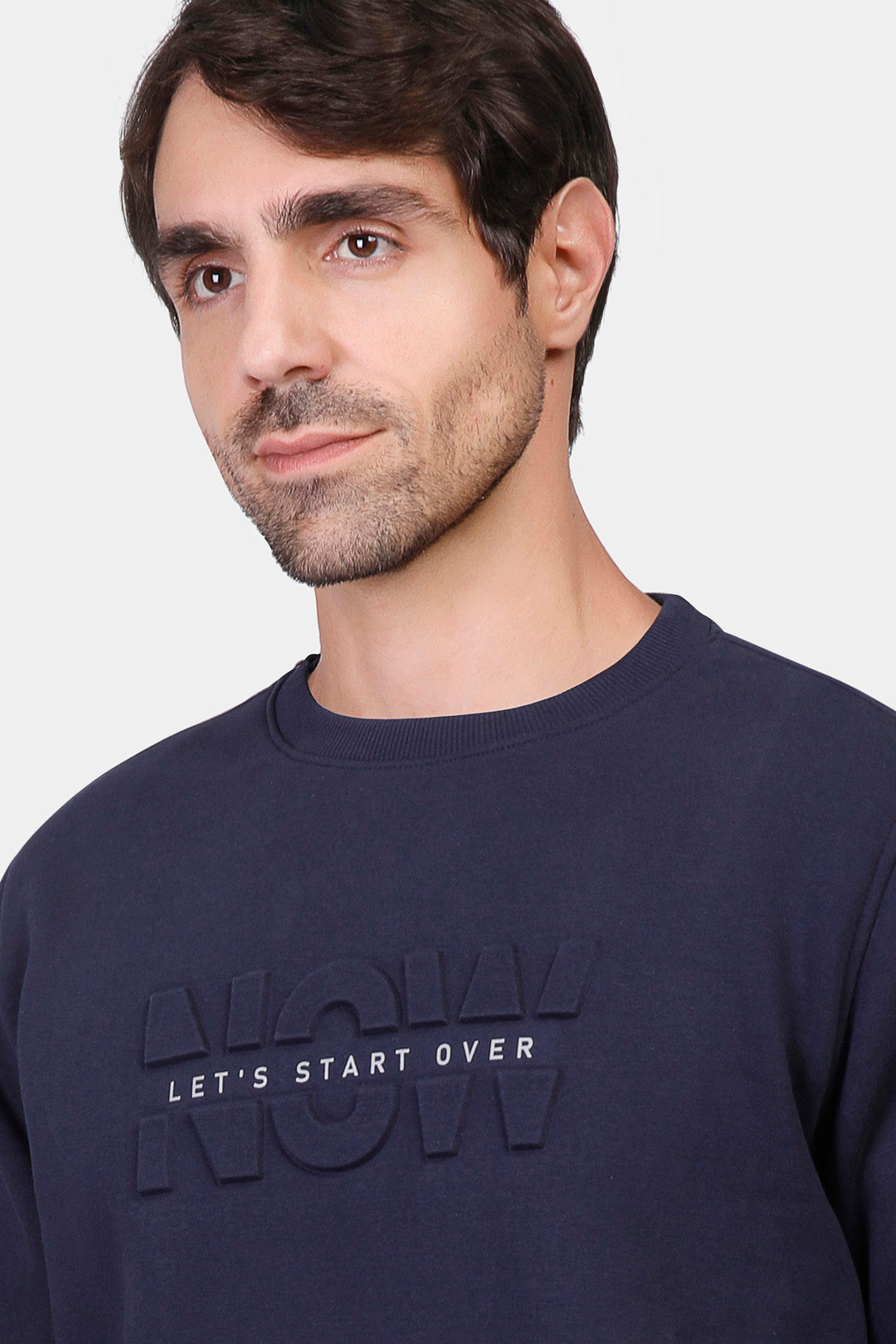 crew neck sweatshirt