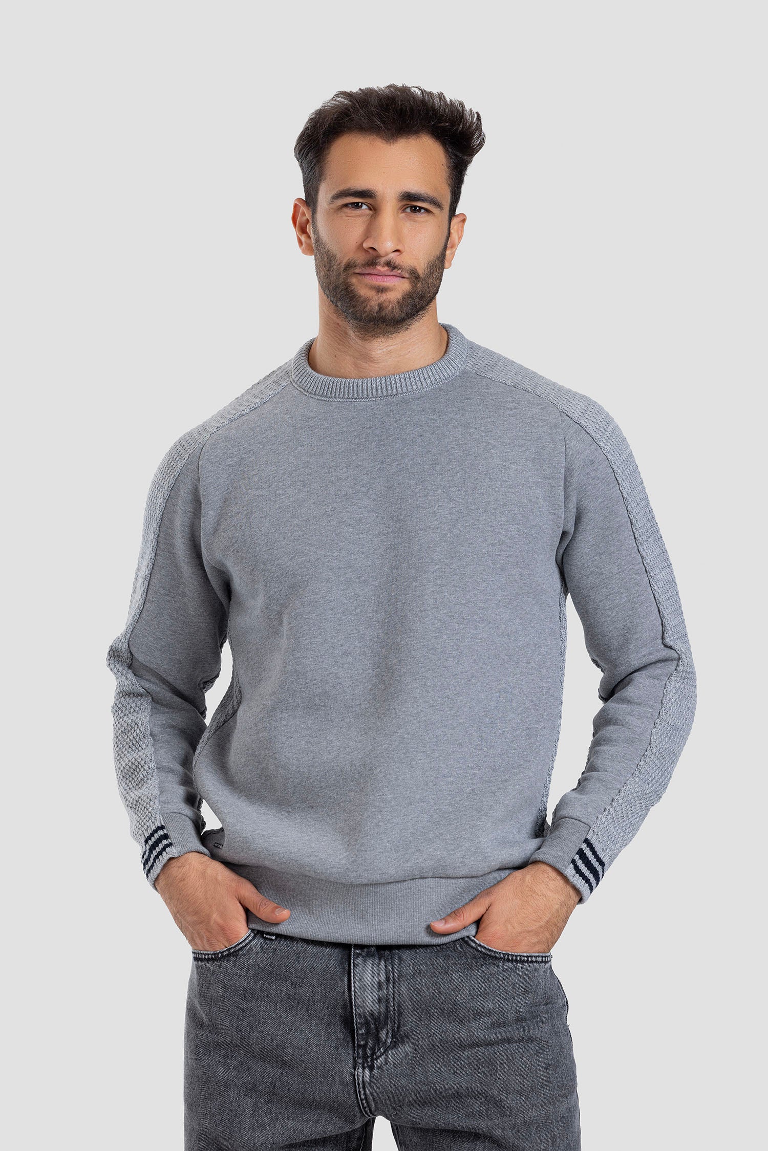 Crew Neck Pullover