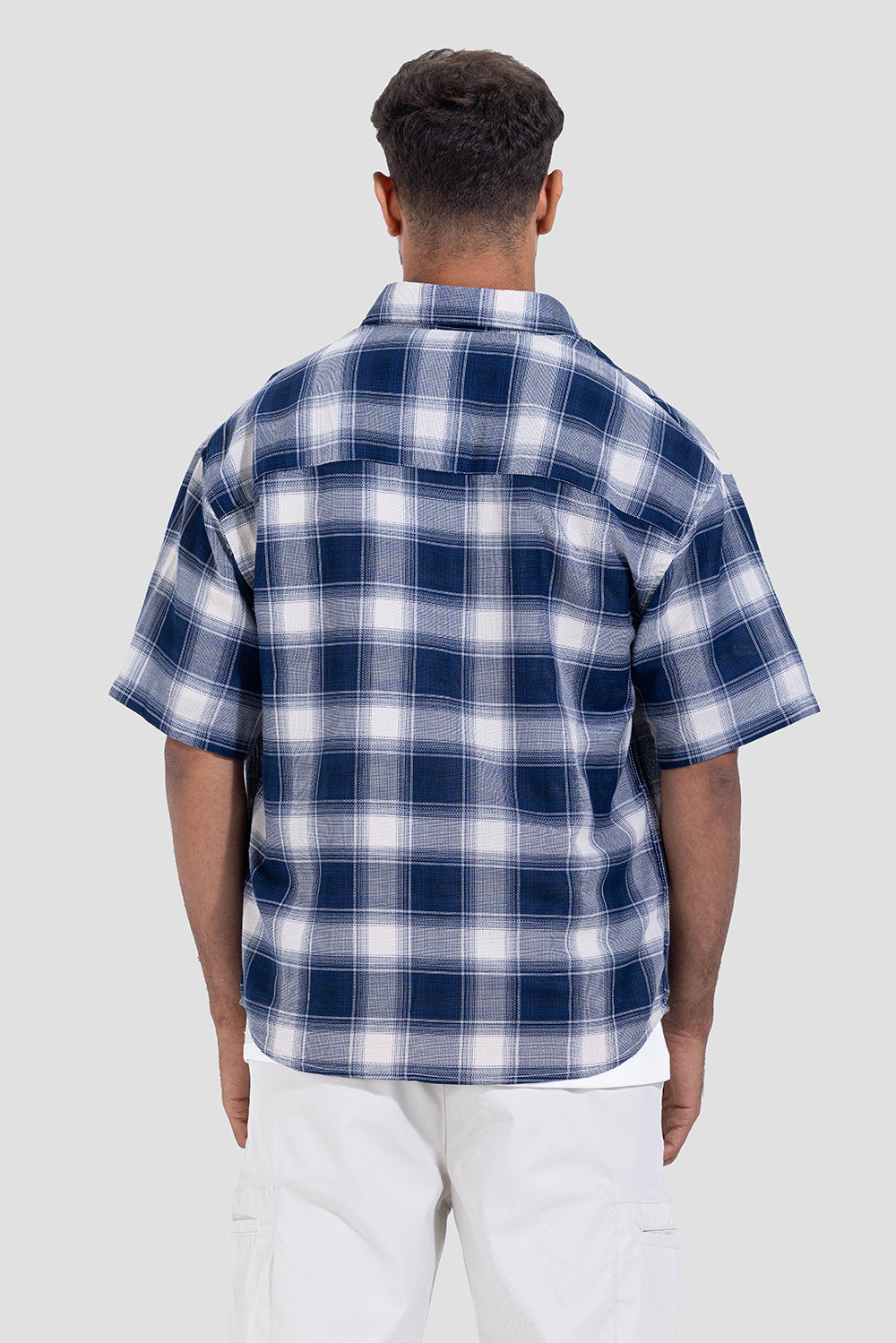 قميص كاروهات بااكمام قصيرة