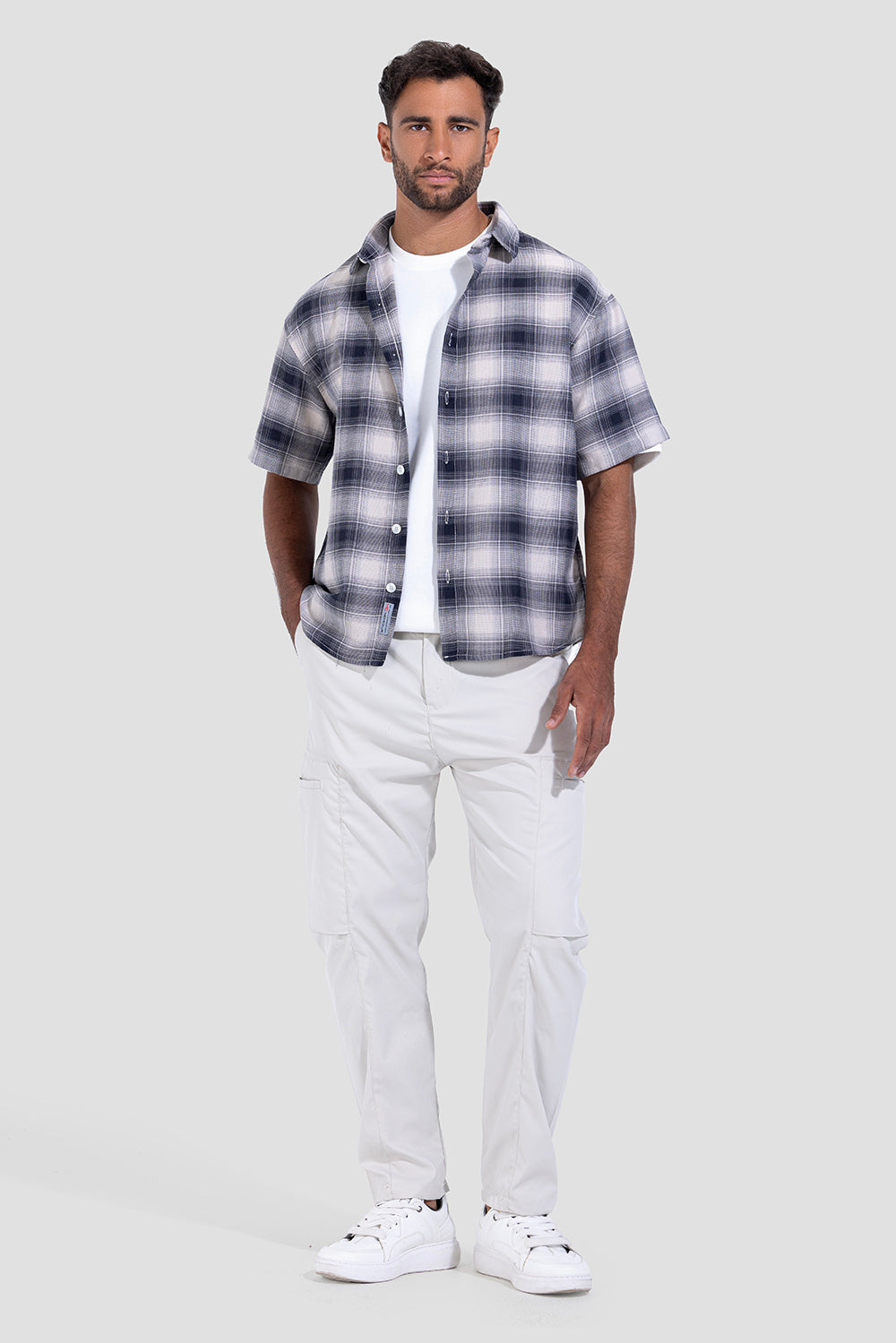 قميص كاروهات بااكمام قصيرة