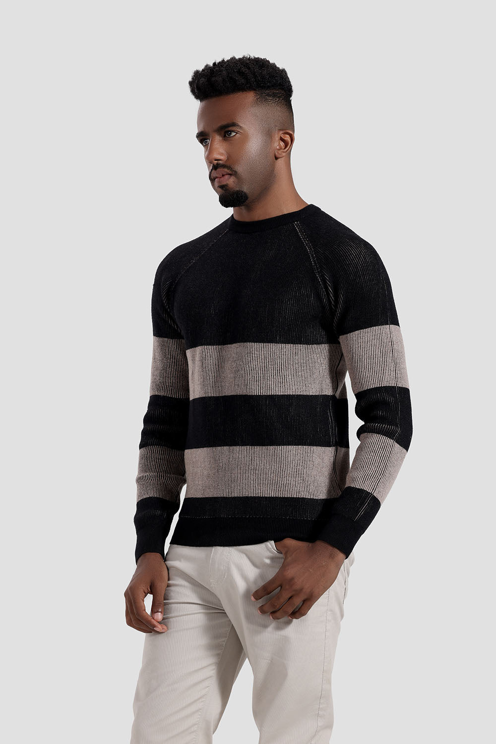 Black Basic Round Pullover