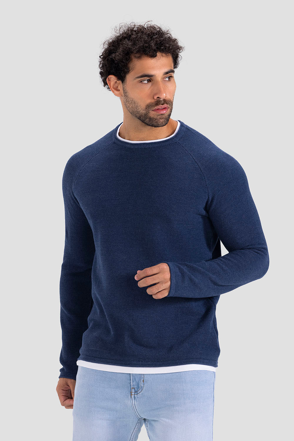 crew neck pullover