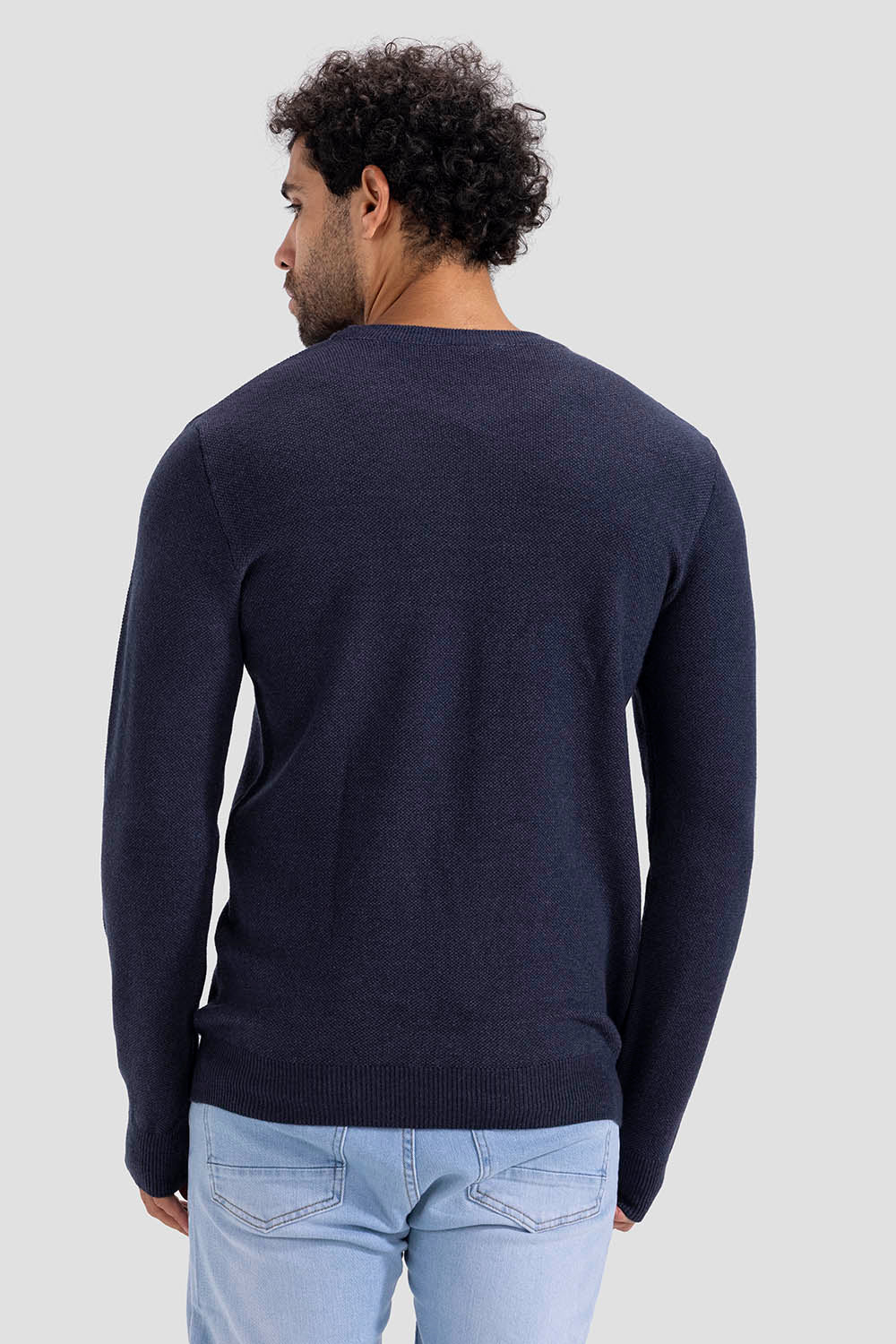 crew neck pullover