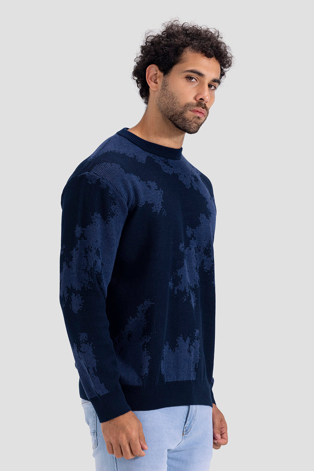 crew neck pullover