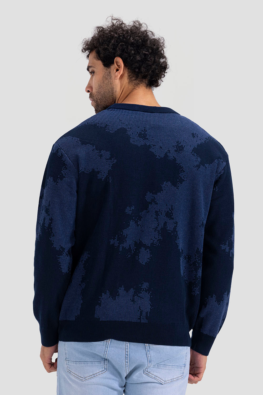 crew neck pullover