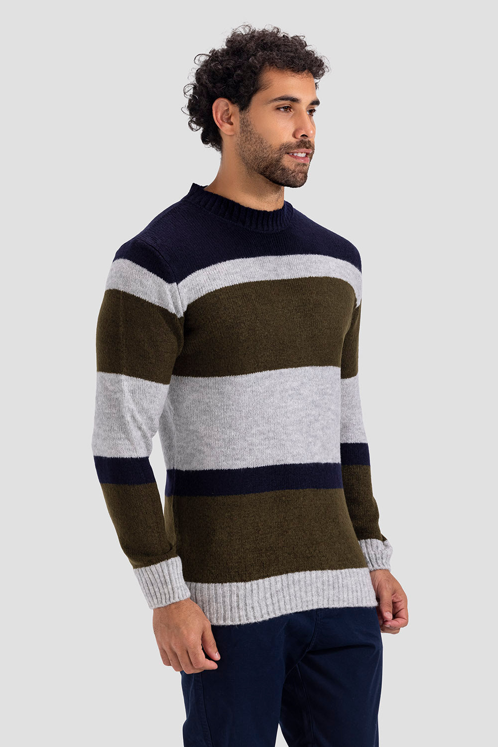 crew neck pullover