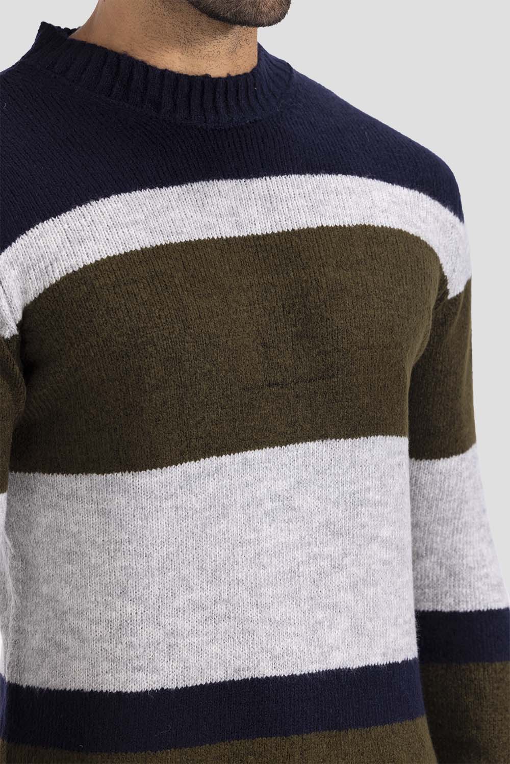 crew neck pullover