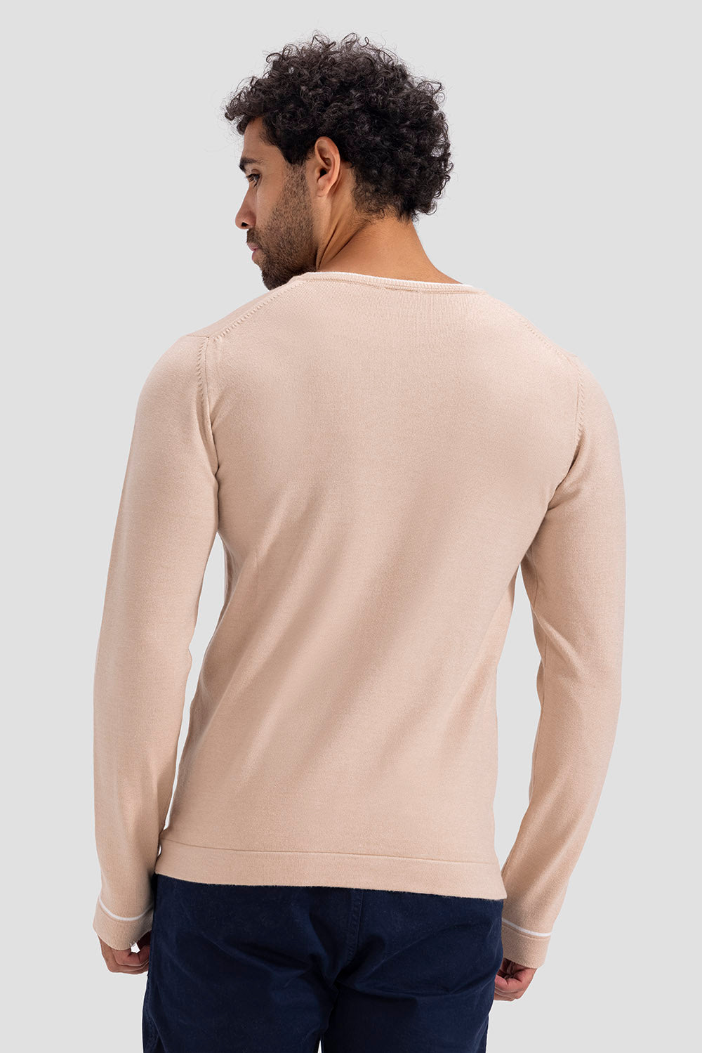 crew neck pullover