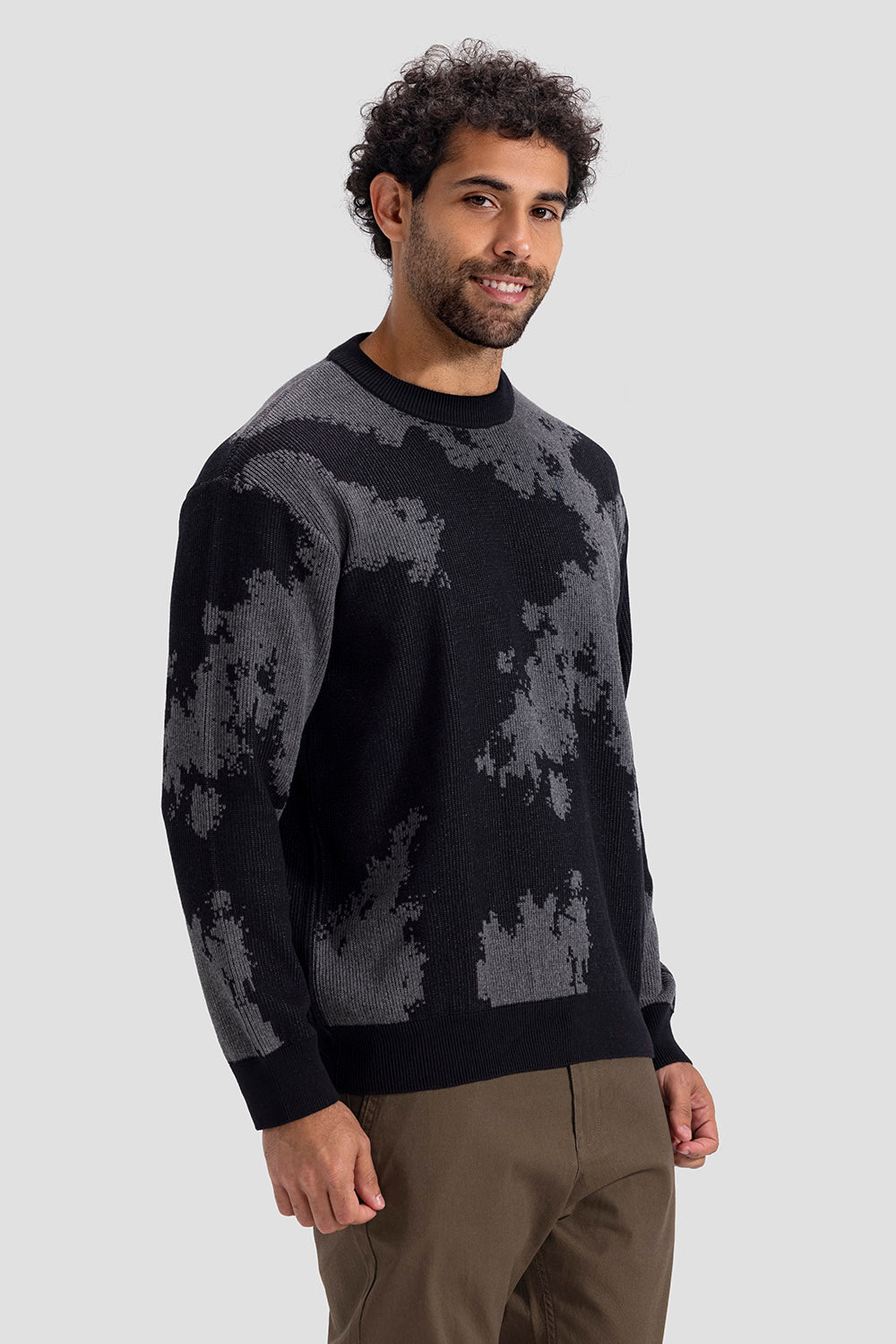 crew neck pullover
