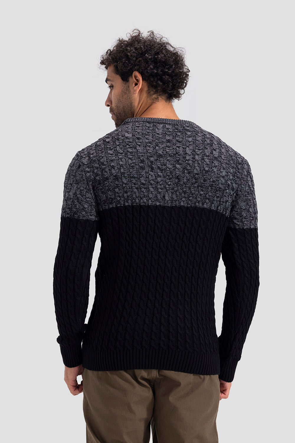 slim fit crew neck pullover