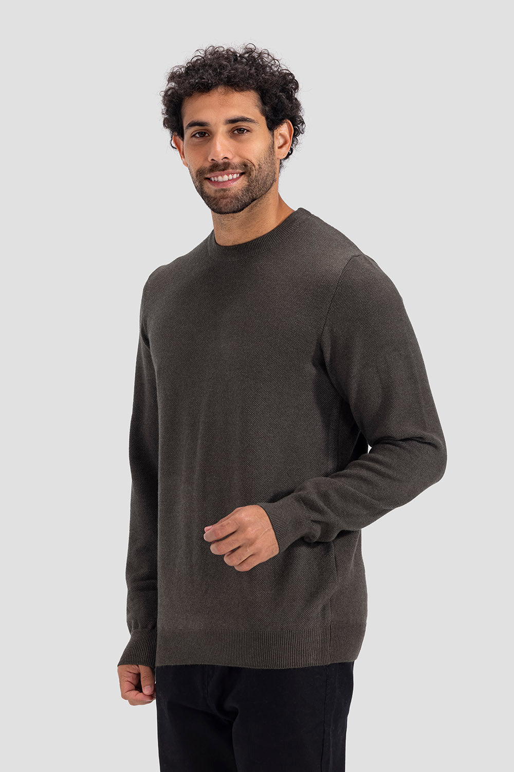 crew neck pullover