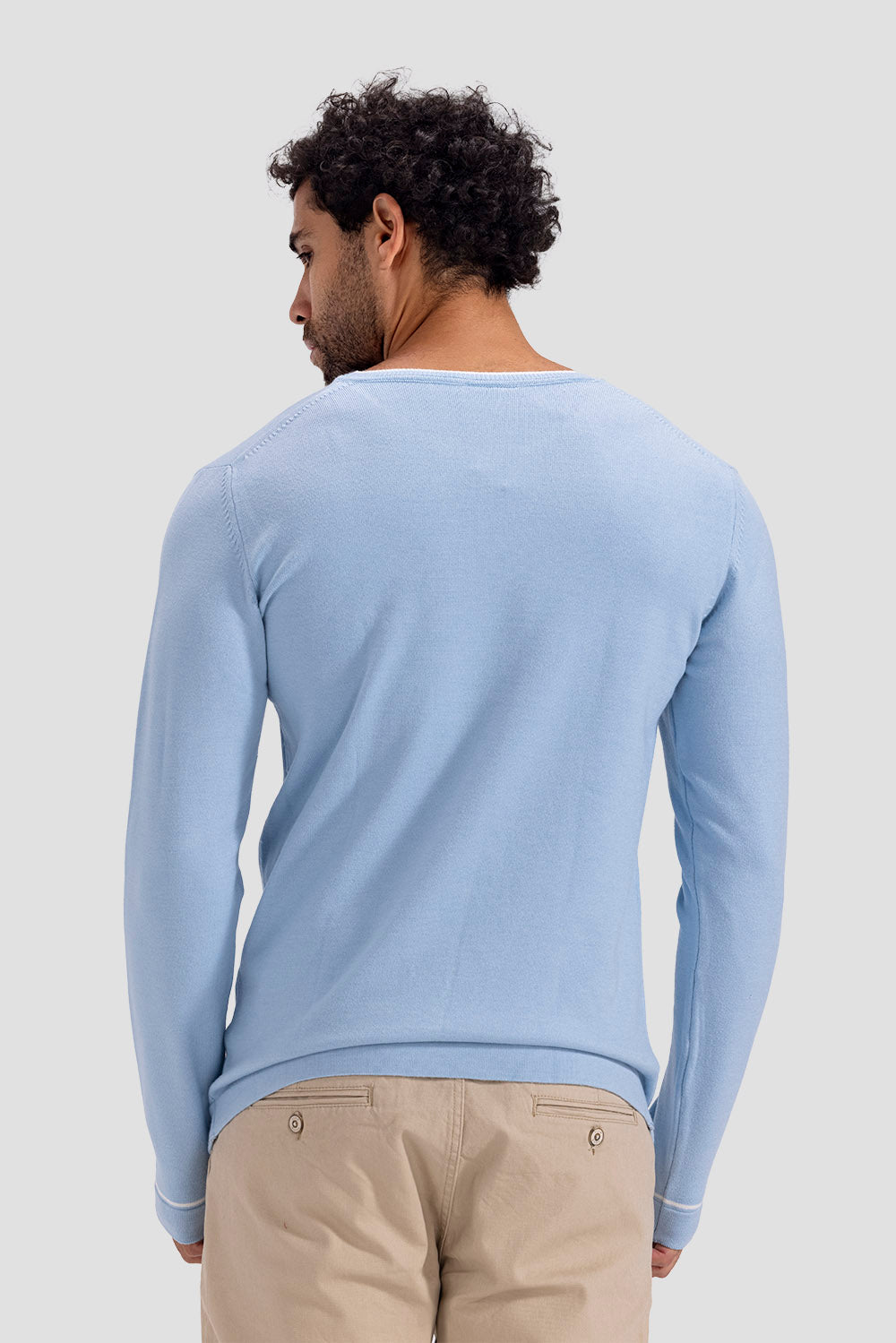 crew neck pullover