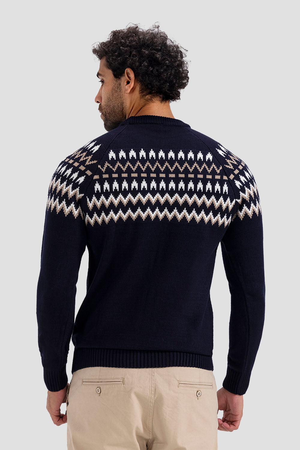 crew neck pullover