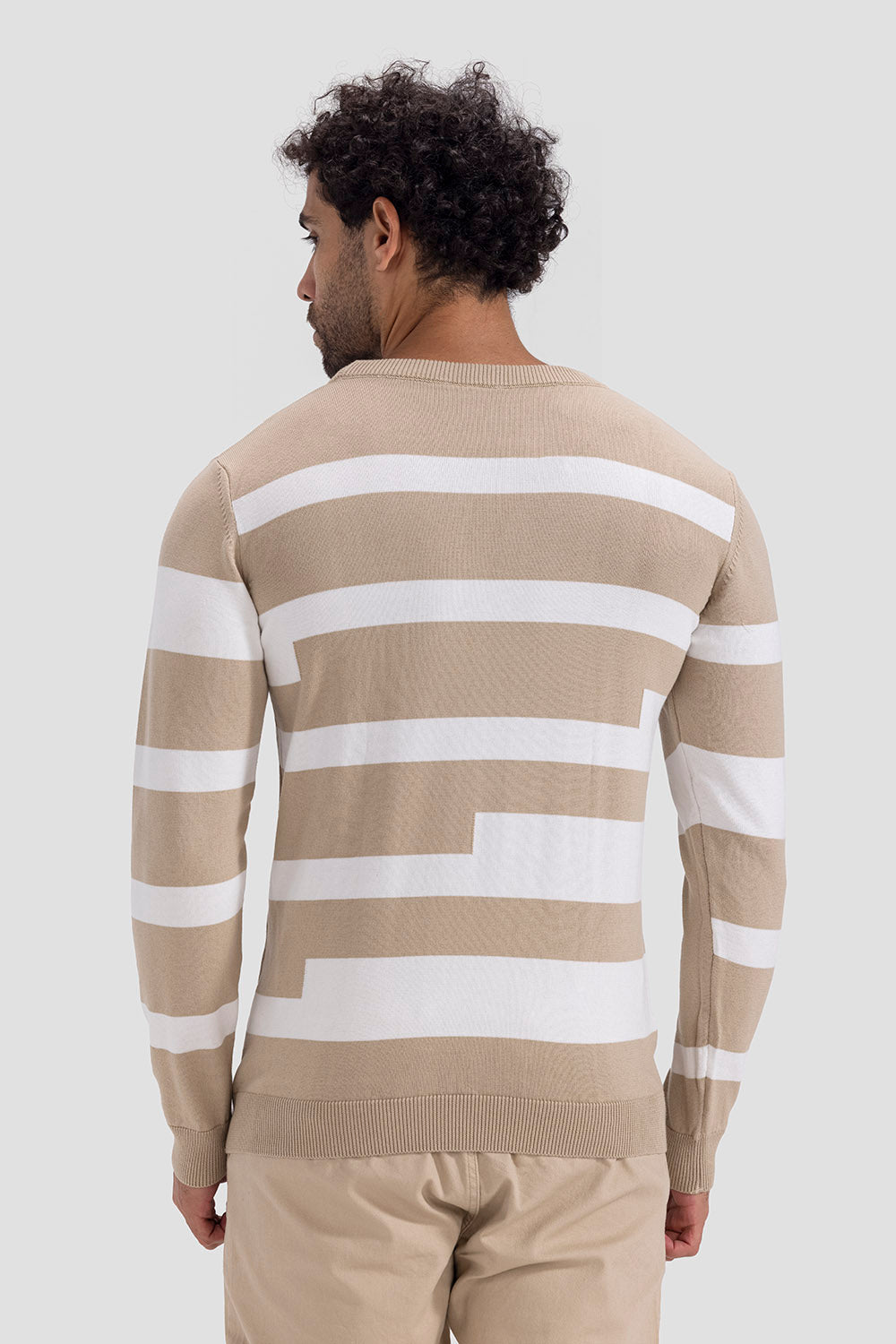 crew neck pullover