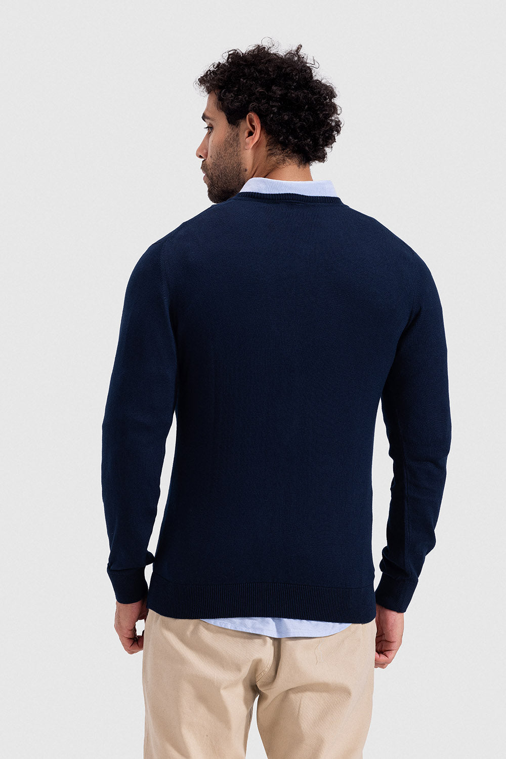 v neck slim fit pullover