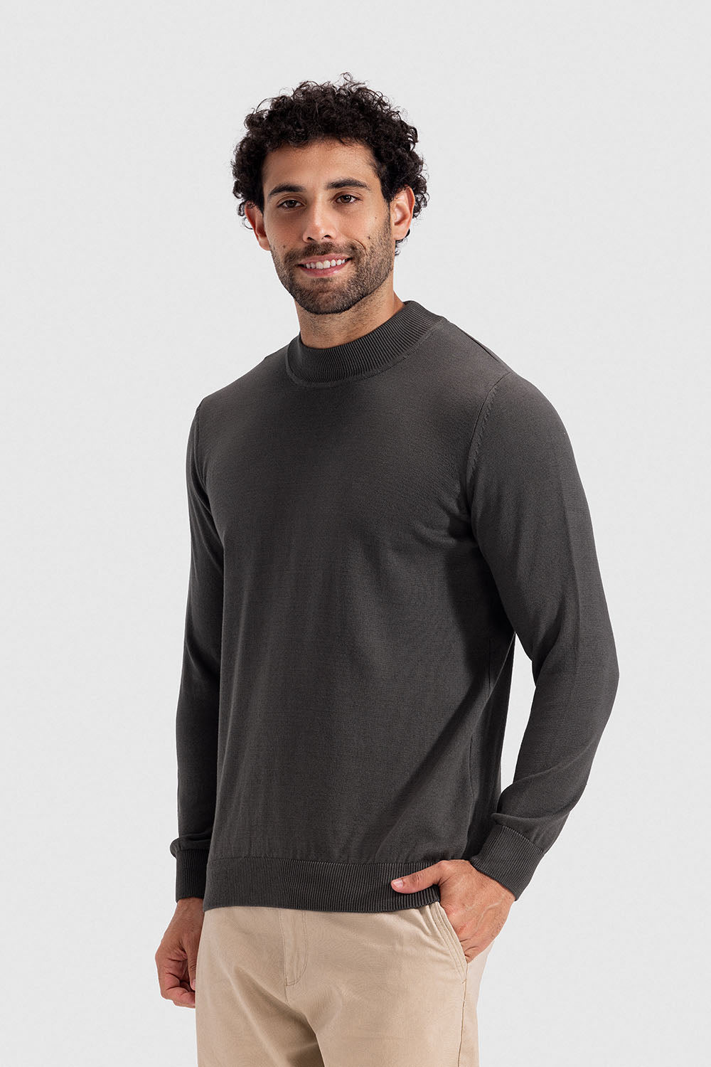 high neck pullover