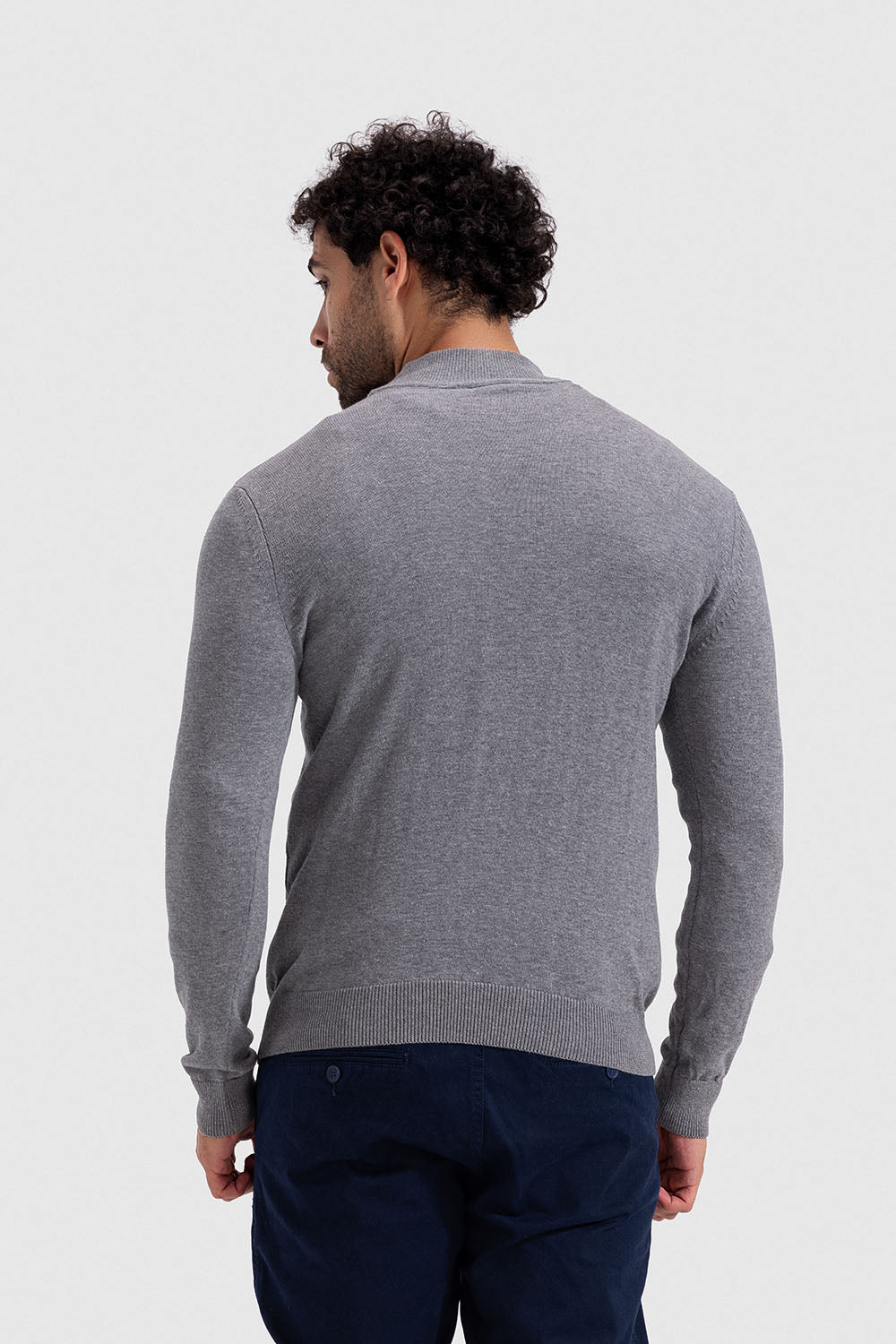 high neck pullover