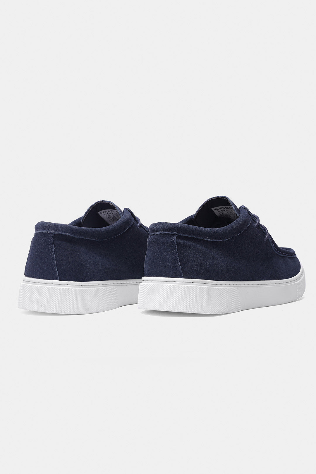 casual shoes