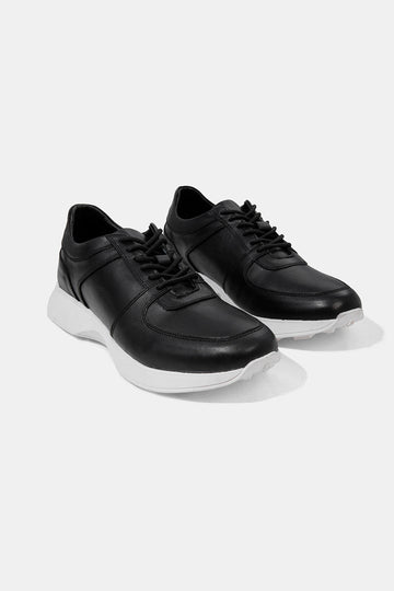 Black Casual Sneaker