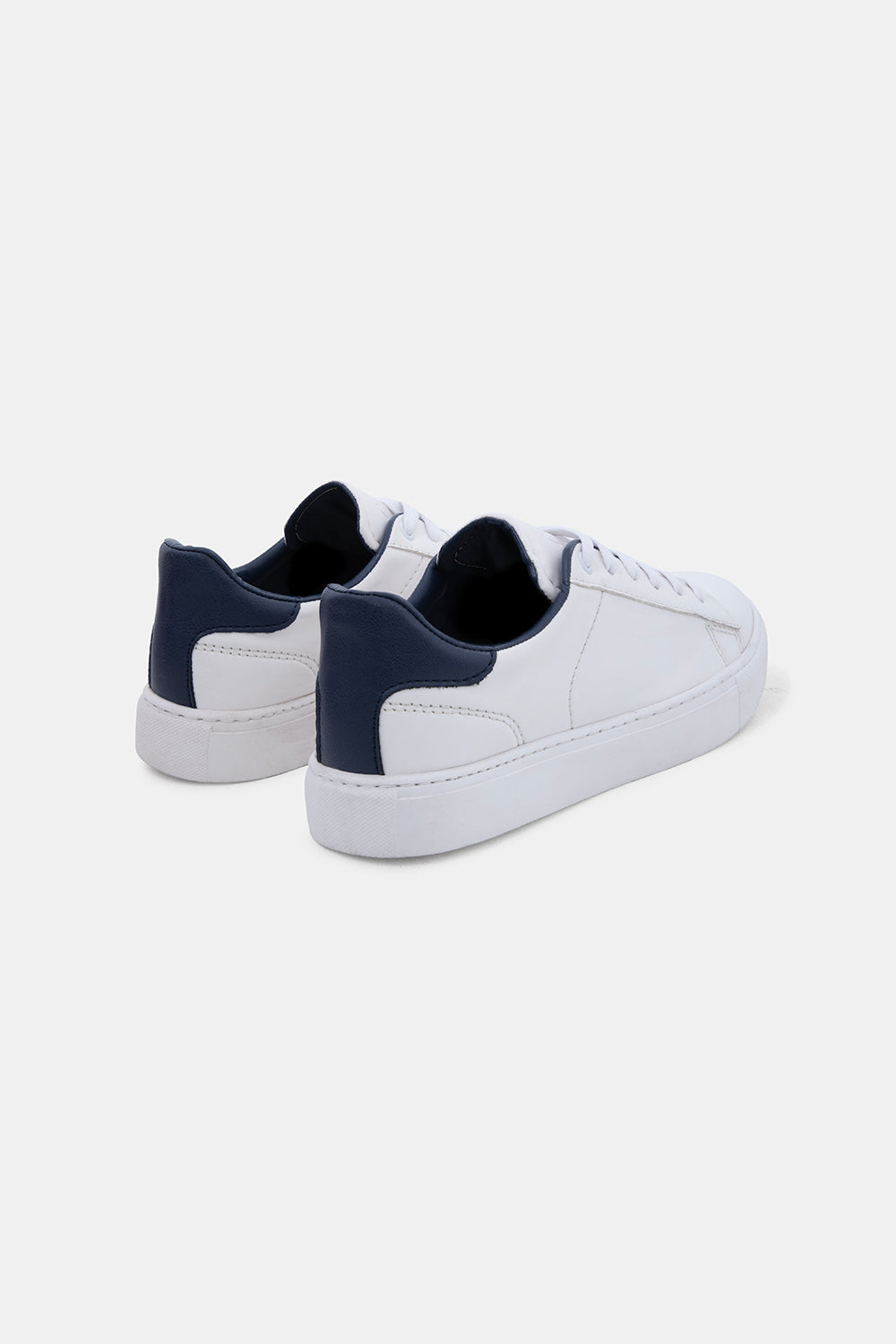 White Casual Sneaker