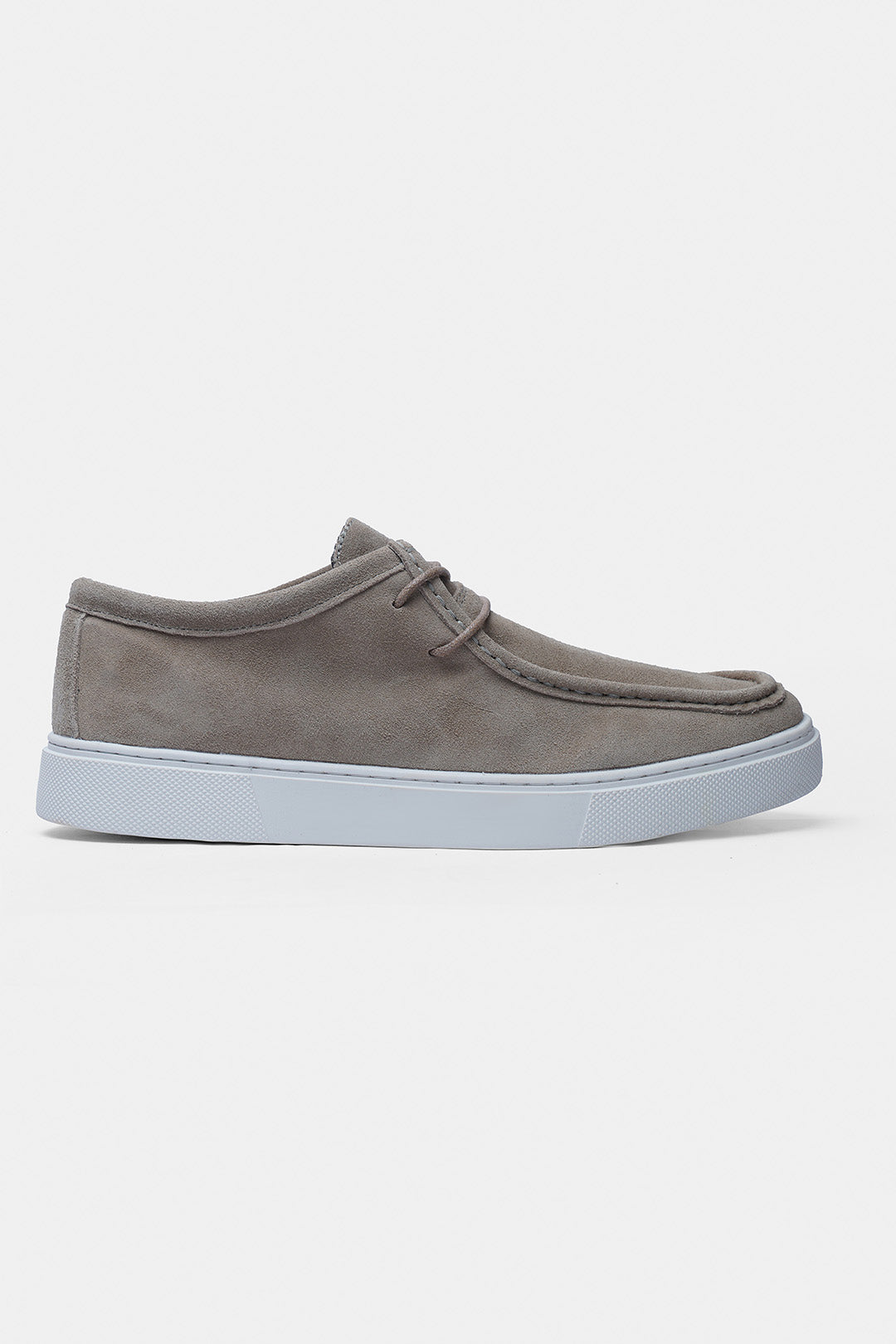 casual shoes