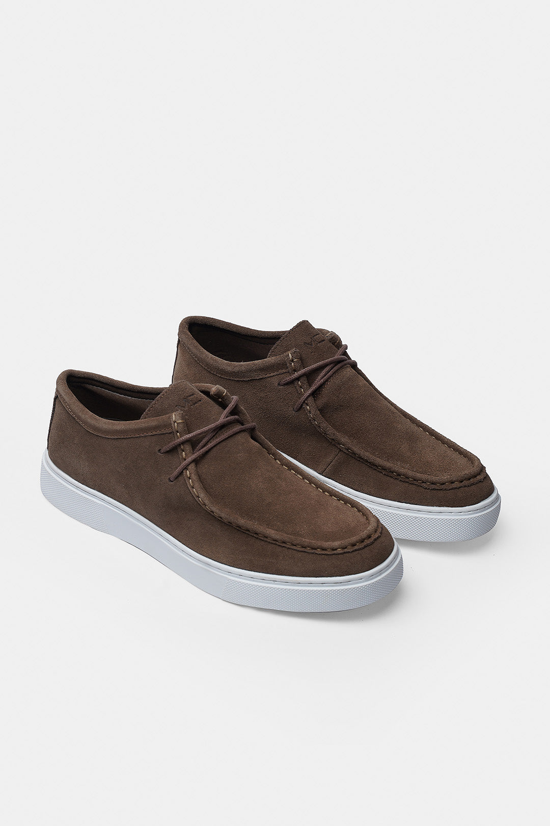casual shoes