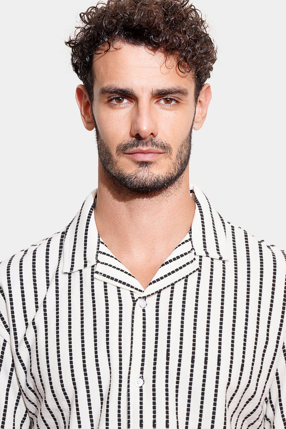 off-white-striped-over-size-short-sleeve-shirt