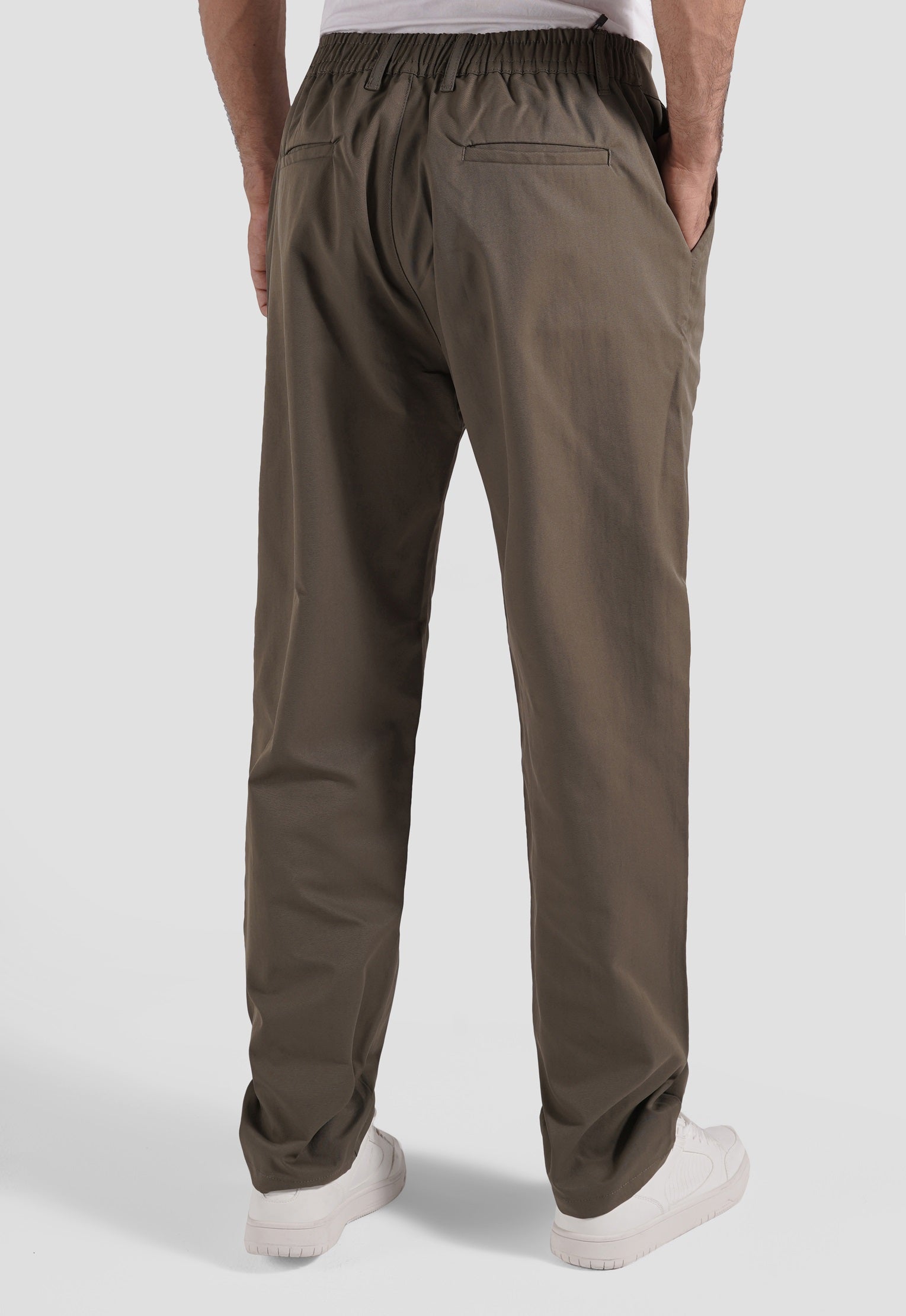 Relaxed Fit Chino Pant